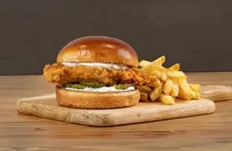 The Dolly Chicken Sandwich