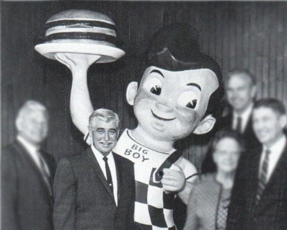 Bob Wian with the Big Boy mascot