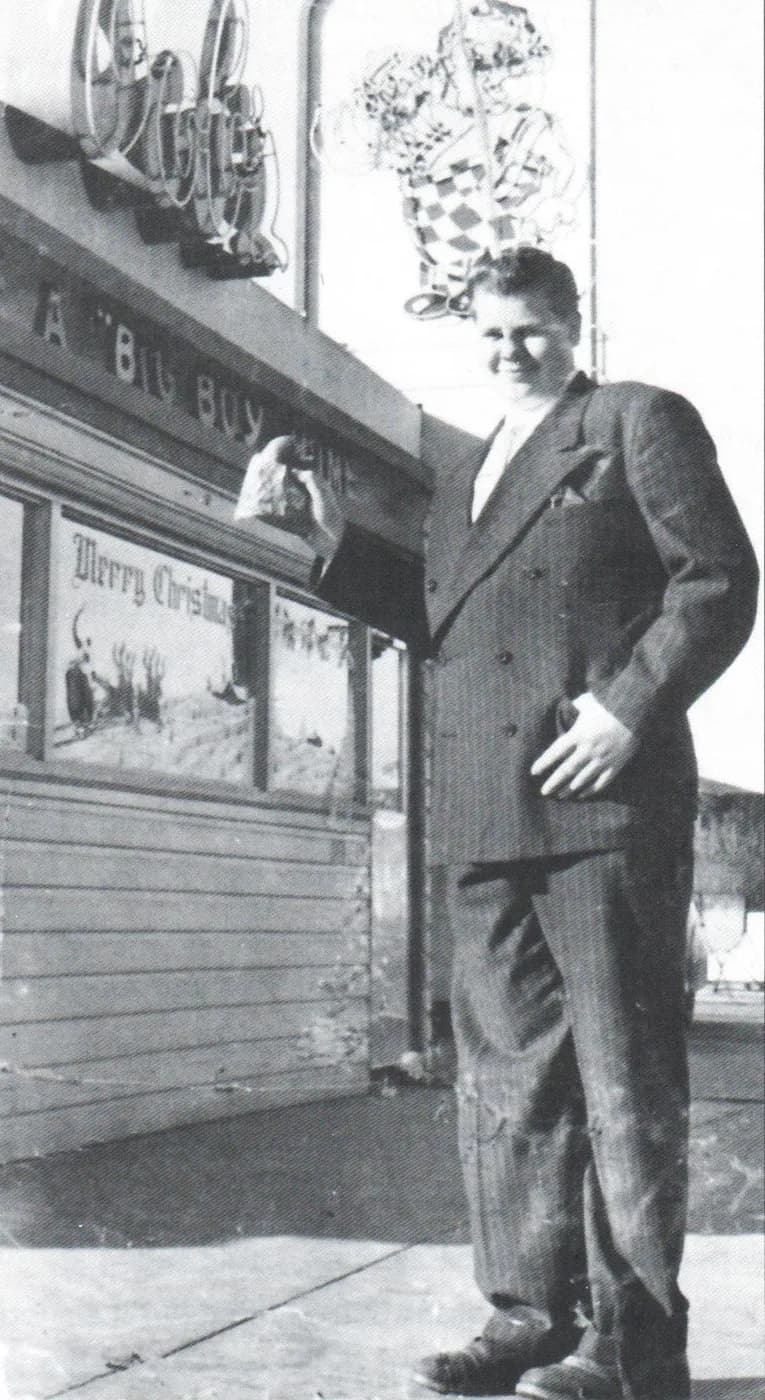 Richard Woodruff, the young superfan the Big Boy was named for, at a Big Boy restaurant.